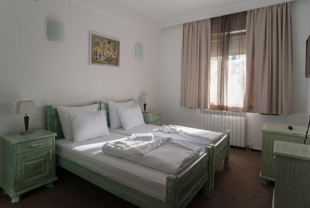 Hotel Trim Nikšić Zewnętrze zdjęcie