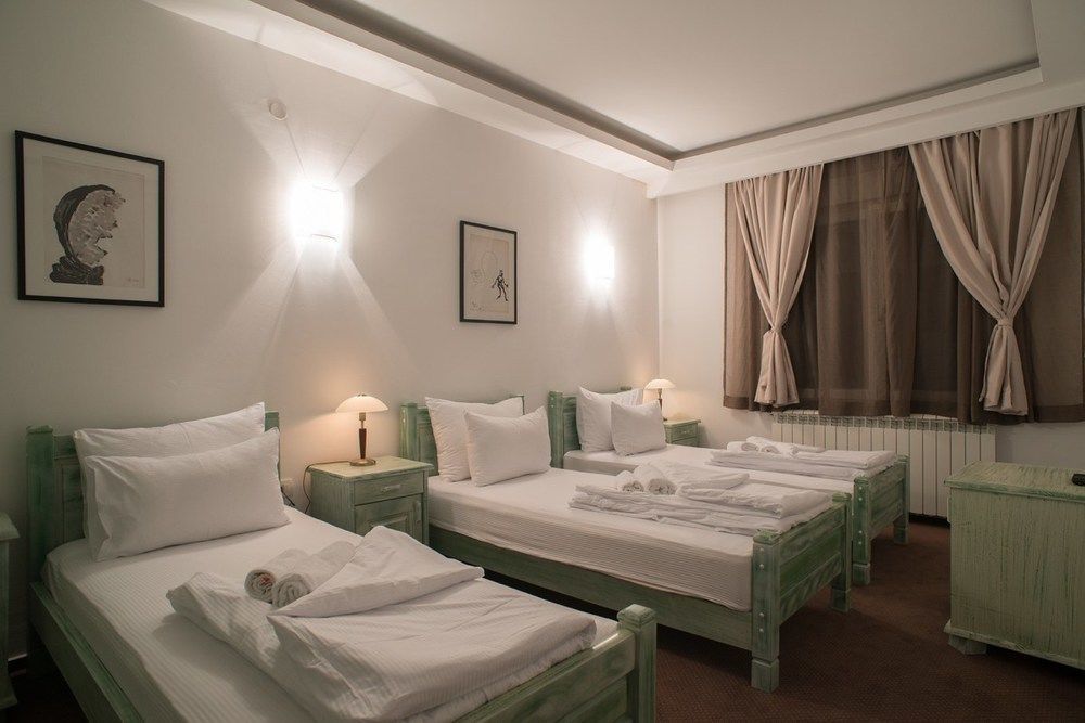 Hotel Trim Nikšić Zewnętrze zdjęcie
